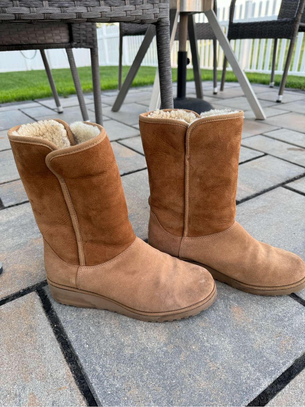 Ugh Amie Women's Suede Shearling Mid-Calf Boots chestnut brown